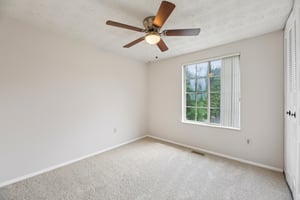 Tupelo Ave-S0907-011.jpg