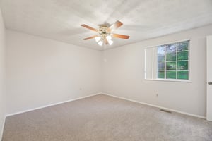 Tupelo Ave-S0907-015.jpg