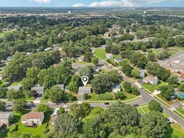Tupelo Ave-S0907-034.jpg