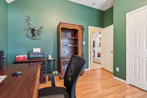 Torry View Cir-2405-020.jpg
