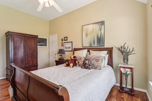 Torry View Cir-2405-026.jpg