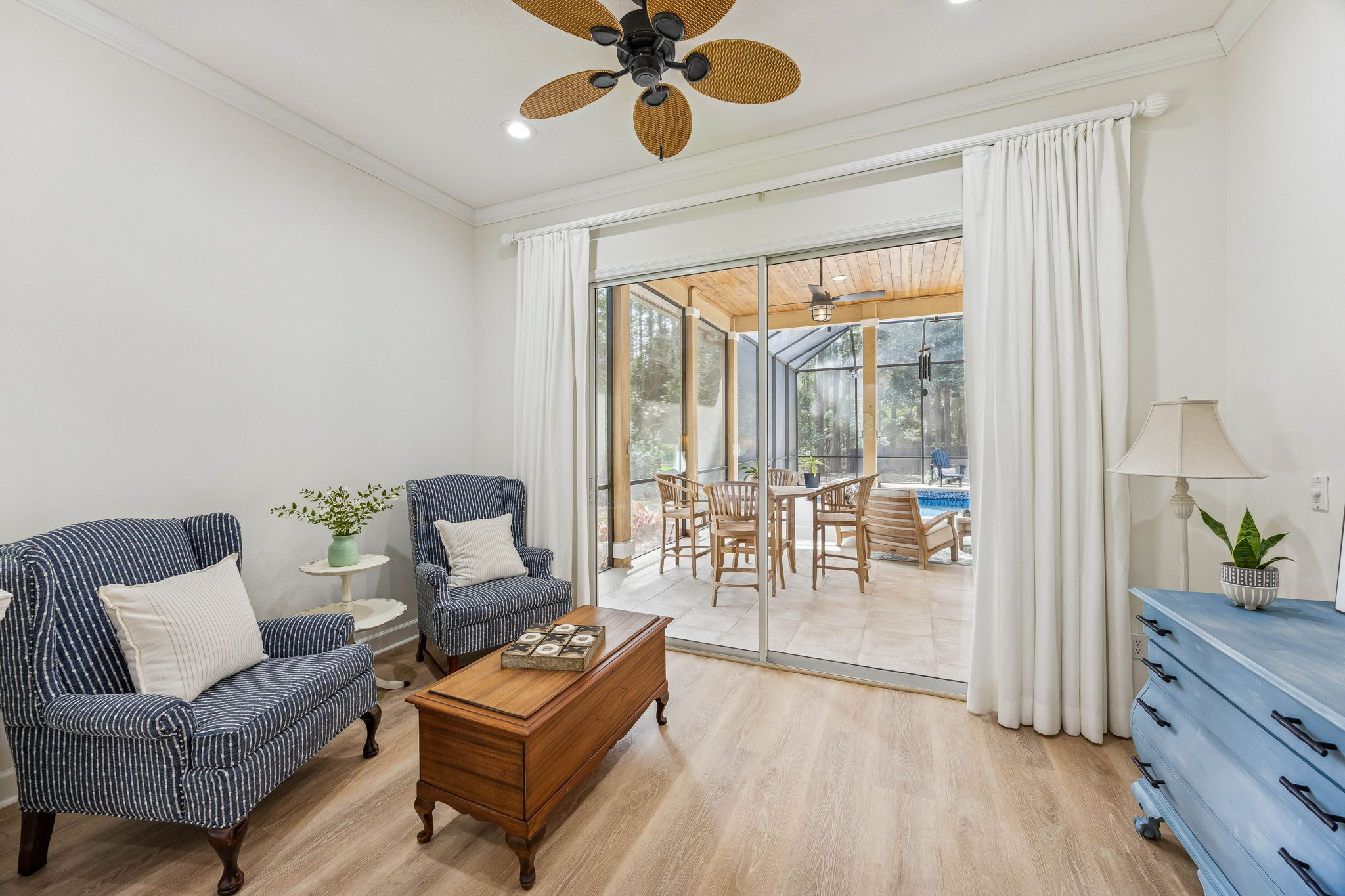 Encompassing both a spacious bedroom and a separate sitting area ...