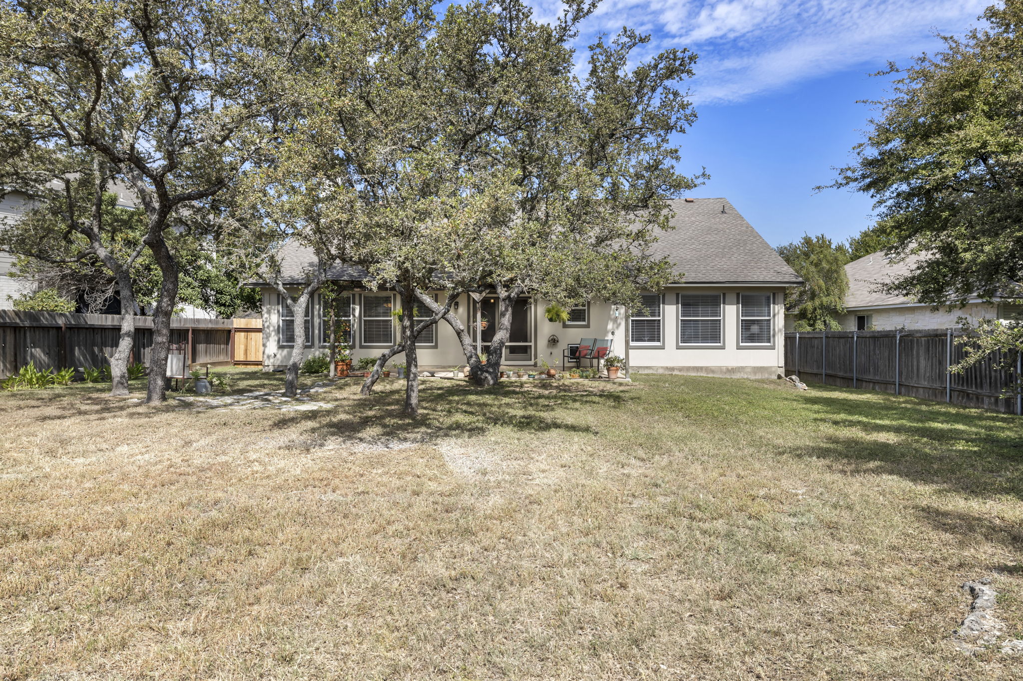 8613 Axis Dr, Austin, TX 78749, USA Photo 35