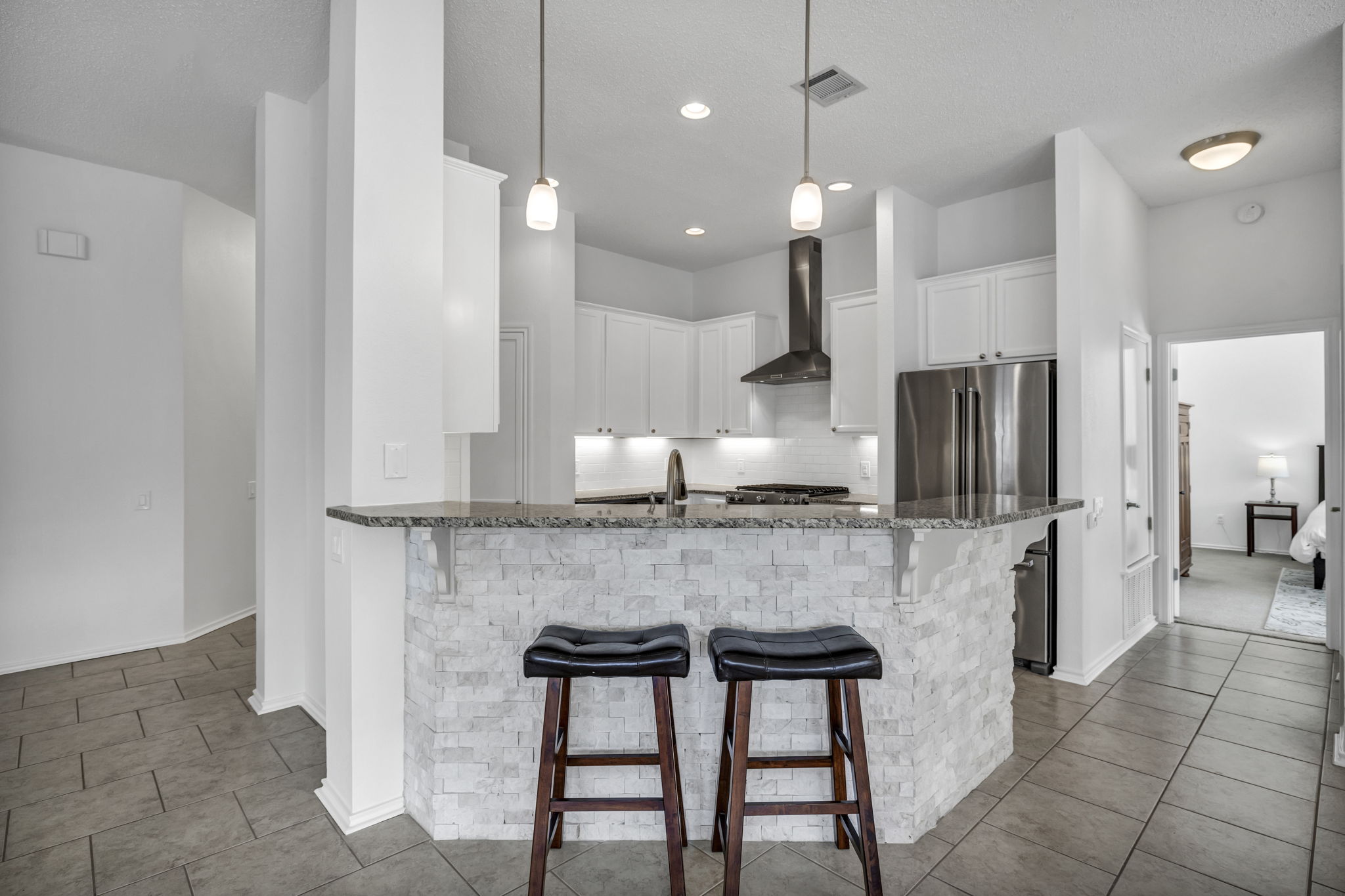 8613 Axis Dr, Austin, TX 78749, USA Photo 17