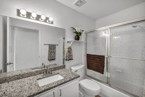 8613 Axis Dr, Austin, TX 78749, USA Photo 5