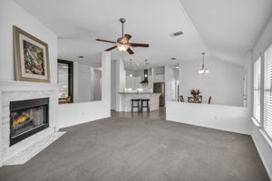 8613 Axis Dr, Austin, TX 78749, USA Photo 15