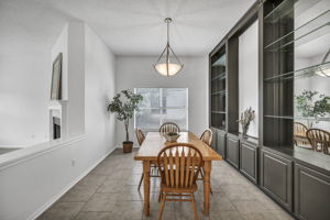 8613 Axis Dr, Austin, TX 78749, USA Photo 11