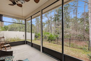 Screened-in Porch