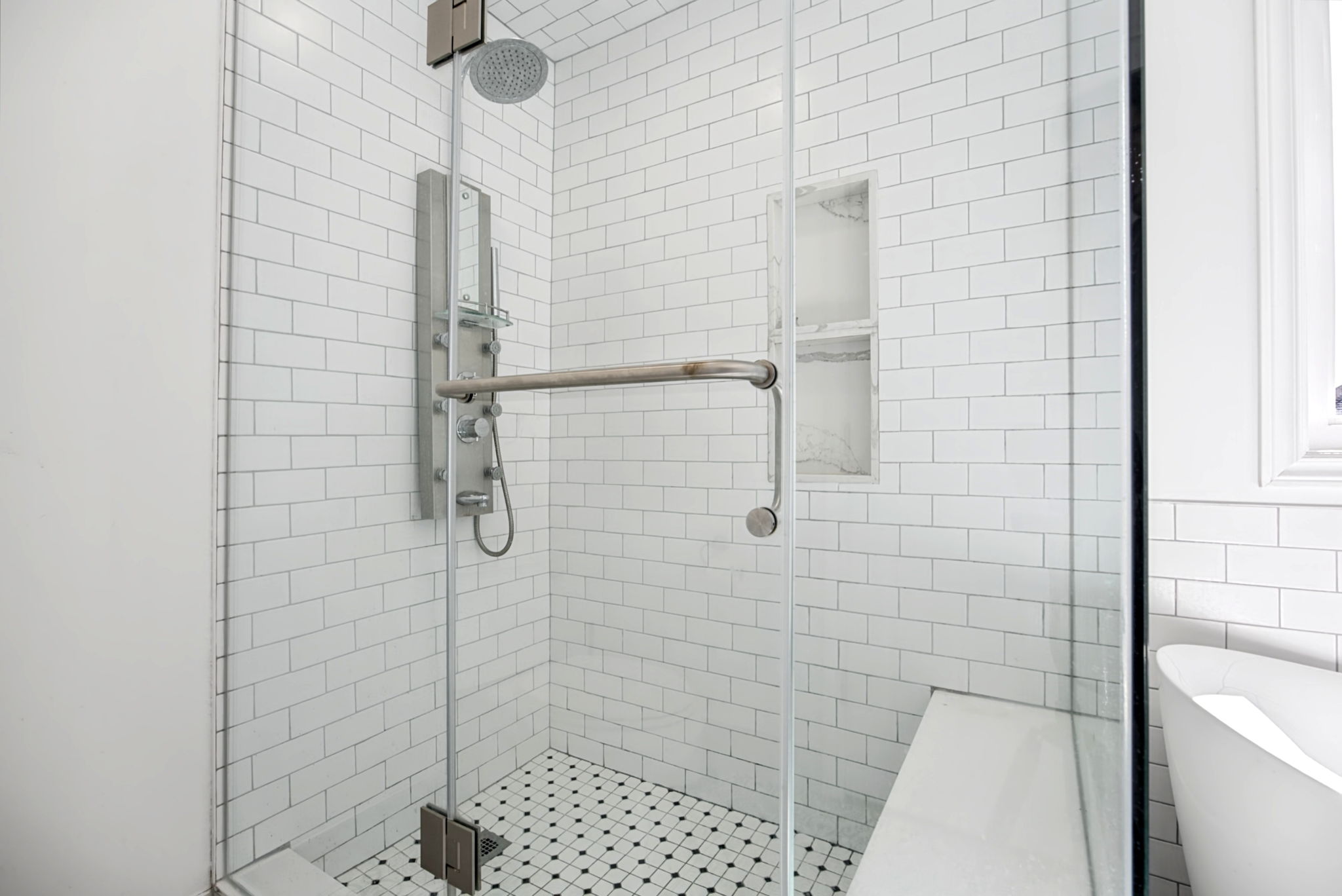  Photo 47