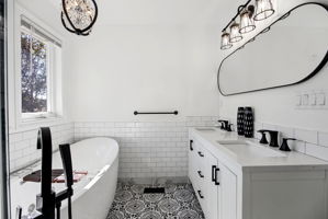  Photo 45