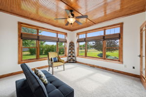 17_Interior