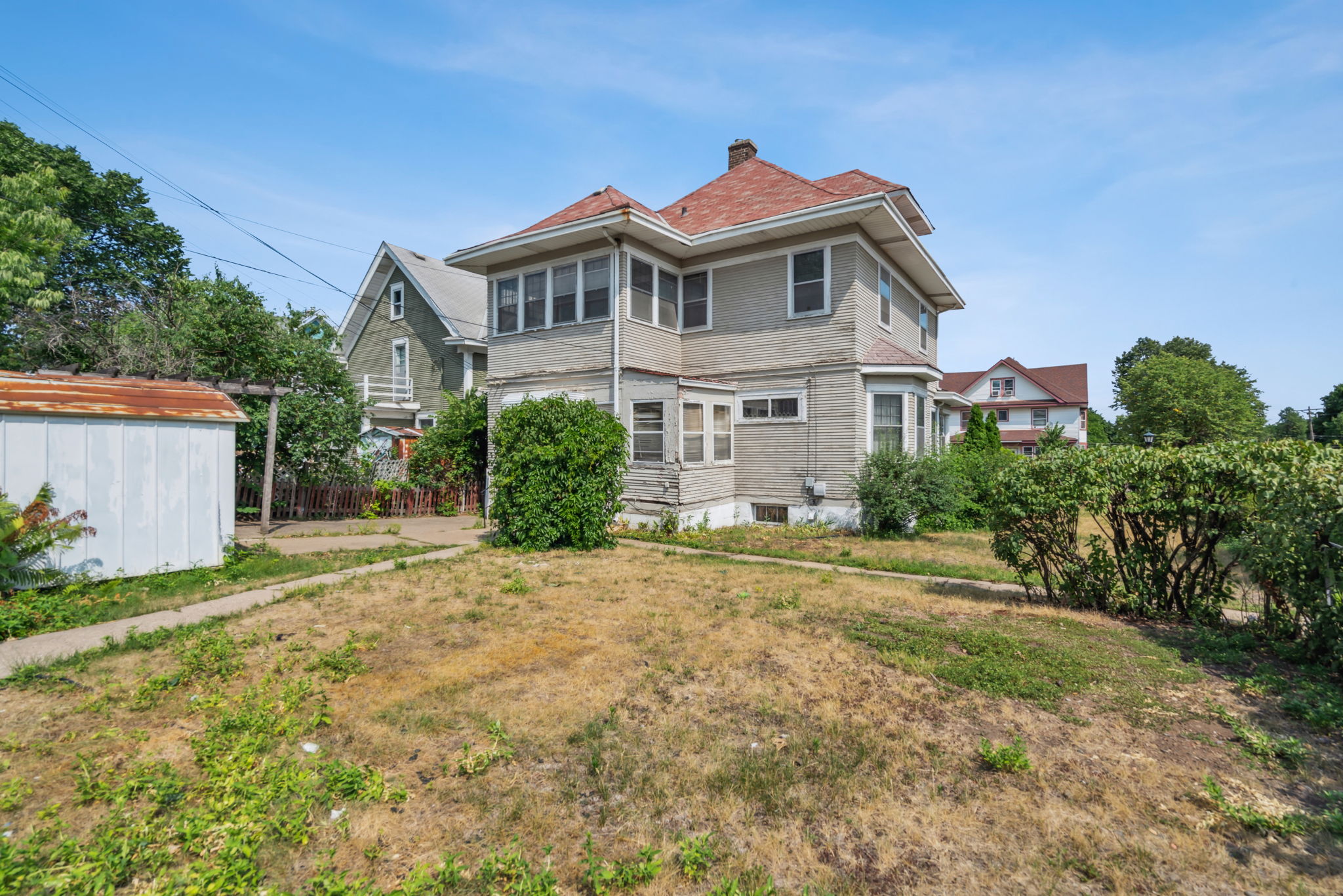 14_Exterior