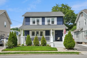 Lafayette Ave-2805-001.jpg