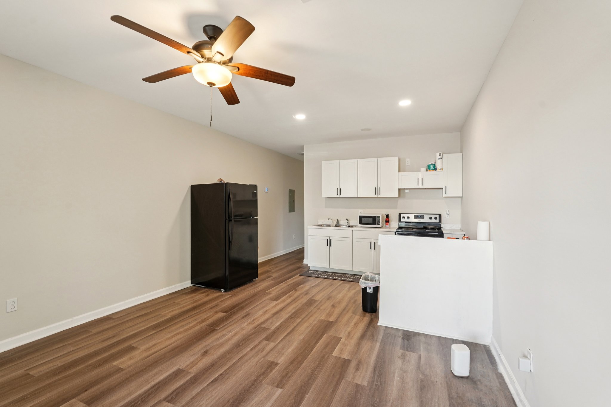 Mitchell St SW-L0204-007.jpg