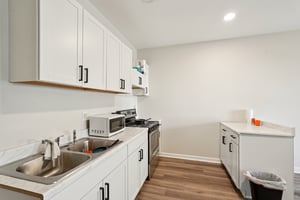 Mitchell St SW-L0204-010.jpg