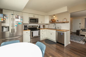 07-Kitchen