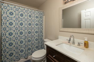 18-Bathroom