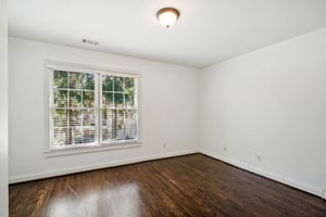 Local_Flavor_Films_8625 Anchor on Lanier Ct, Gainesville, GA 30506-121.jpg