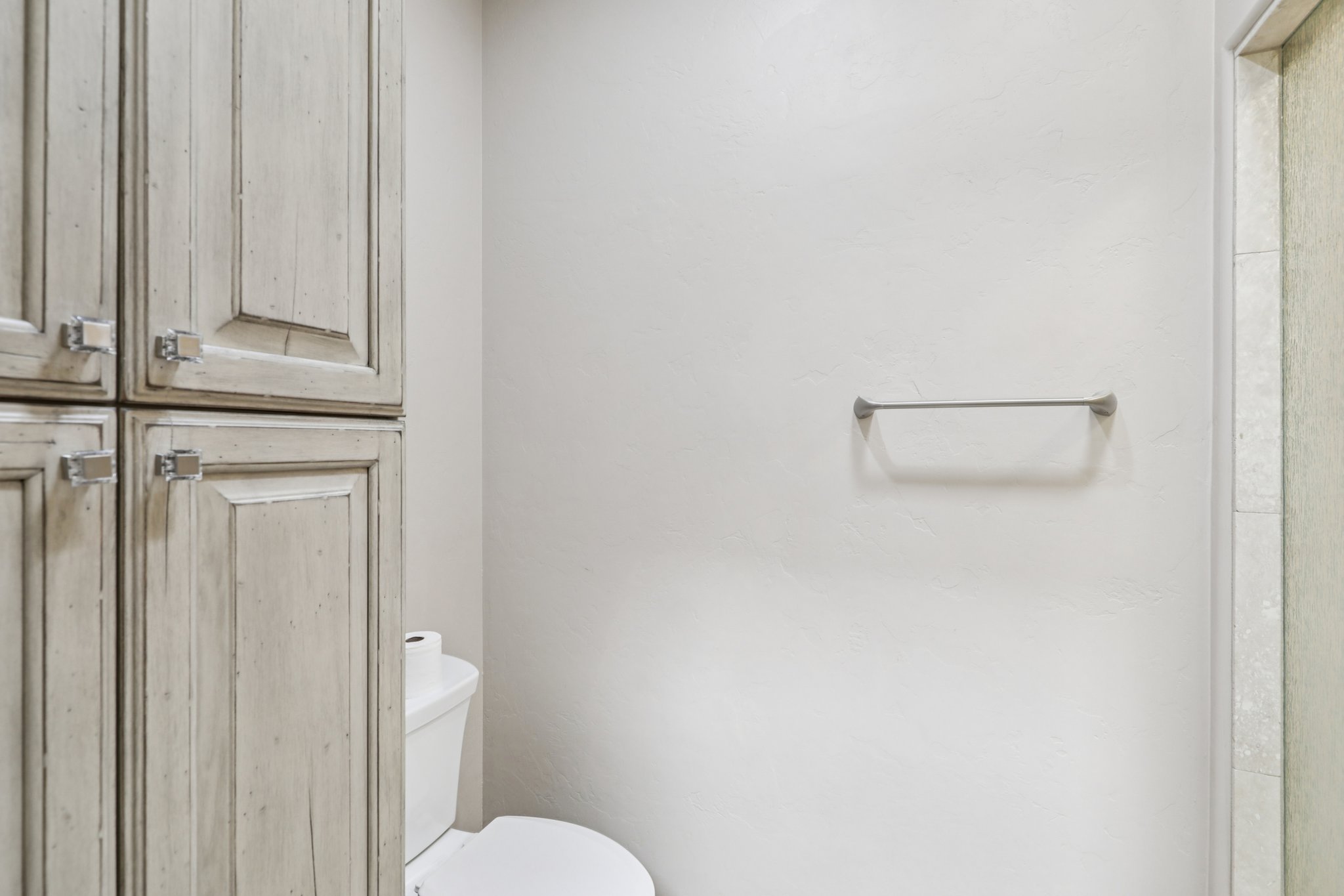 N Arnold Palmer Dr-S0710-035.jpg