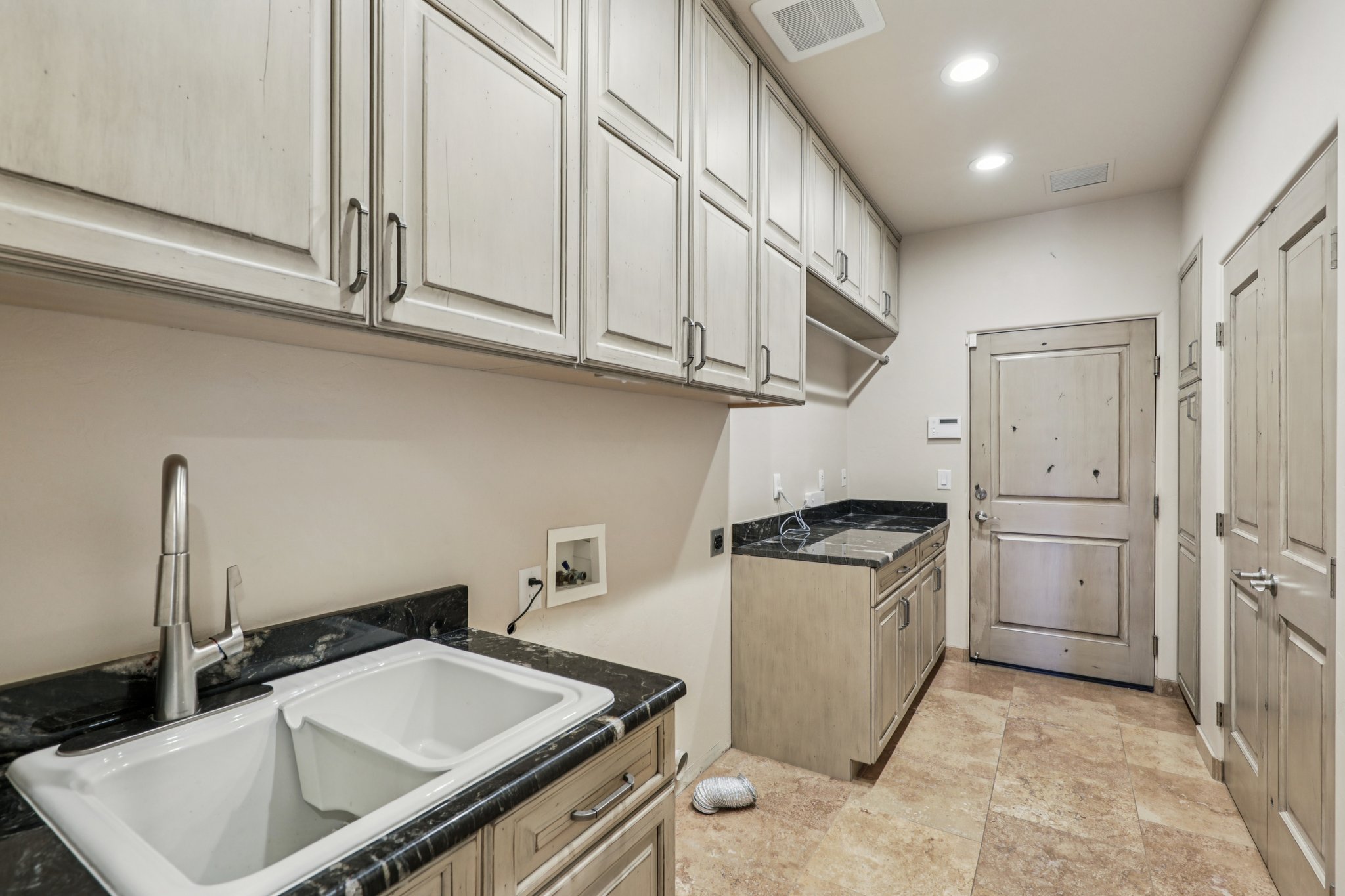 N Arnold Palmer Dr-S0710-045.jpg