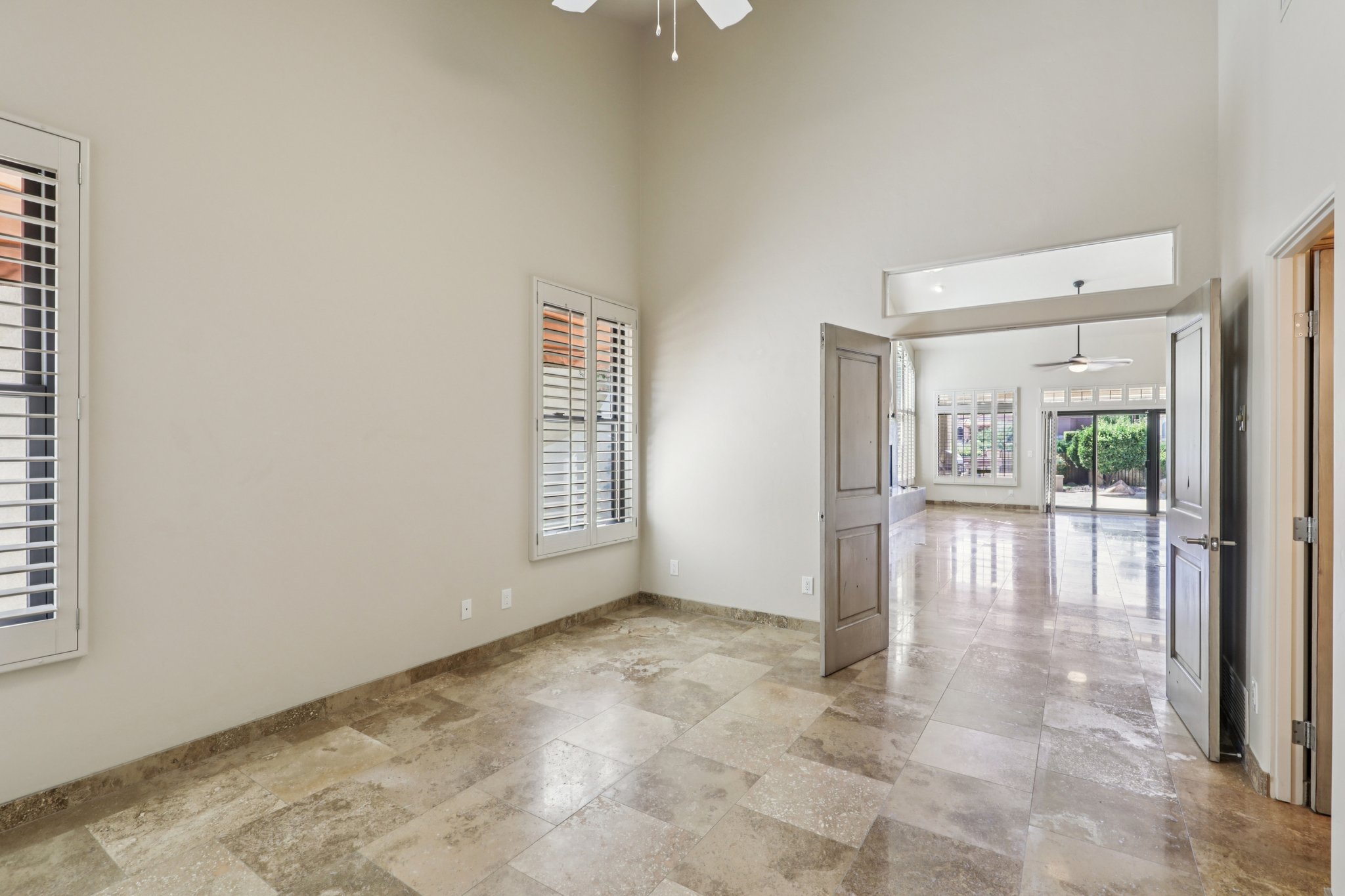 N Arnold Palmer Dr-S0710-050.jpg