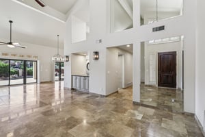 N Arnold Palmer Dr-S0710-016.jpg