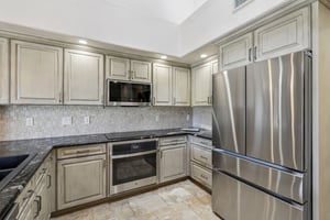 N Arnold Palmer Dr-S0710-022.jpg