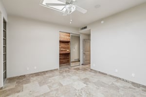 N Arnold Palmer Dr-S0710-039.jpg