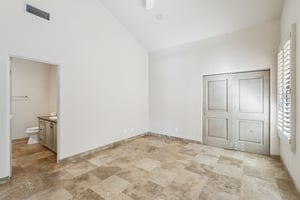 N Arnold Palmer Dr-S0710-048.jpg