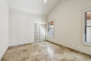 N Arnold Palmer Dr-S0710-049.jpg