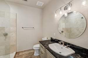 N Arnold Palmer Dr-S0710-052.jpg