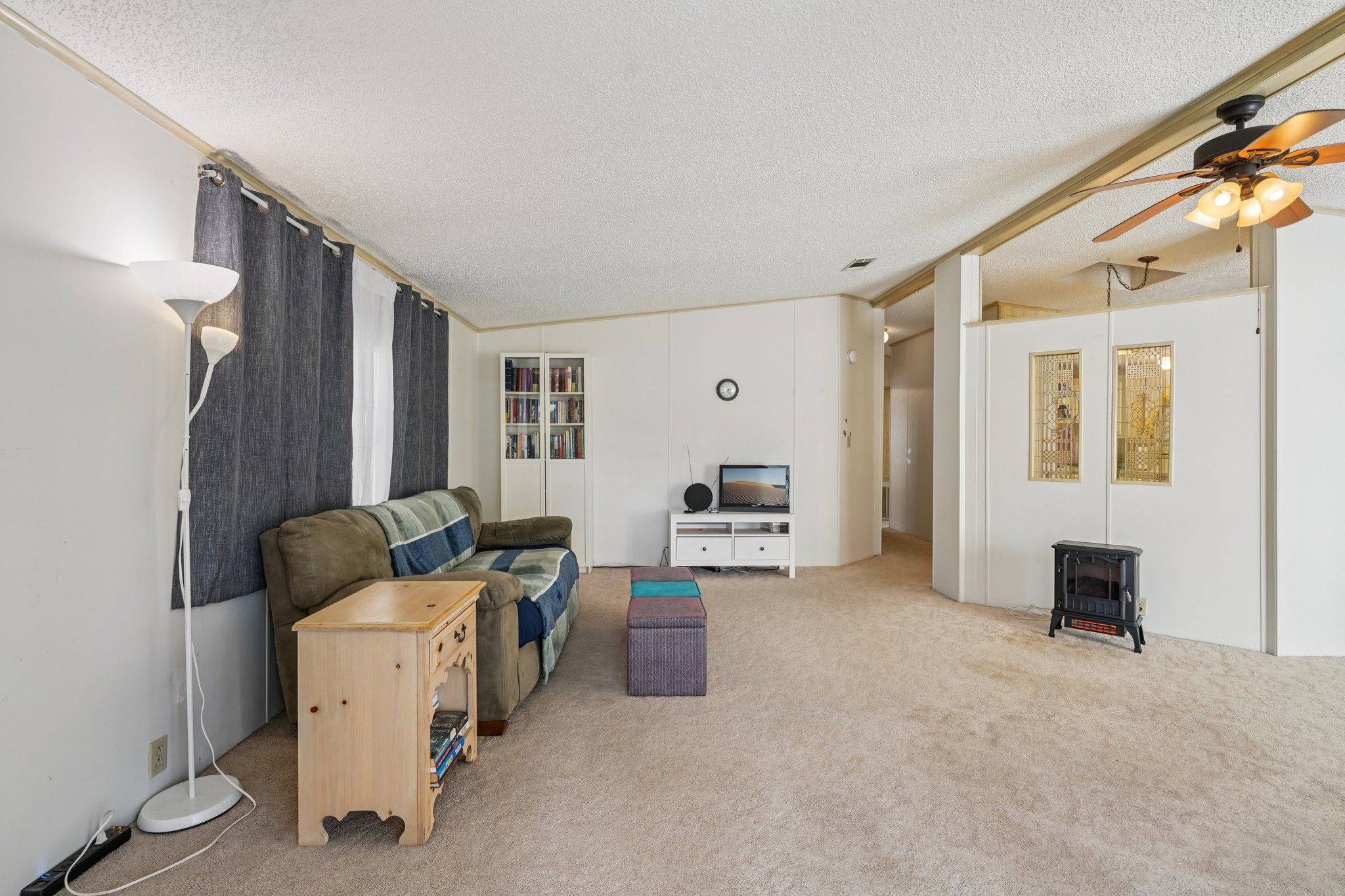 Silver Trl-S2901-009.jpg