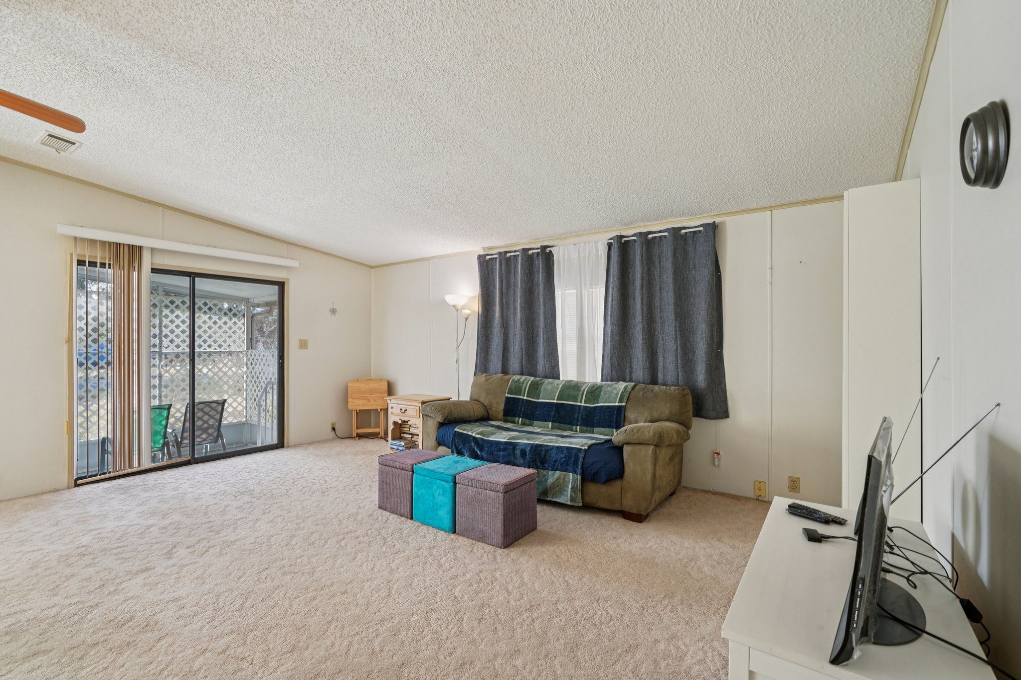 Silver Trl-S2901-011.jpg