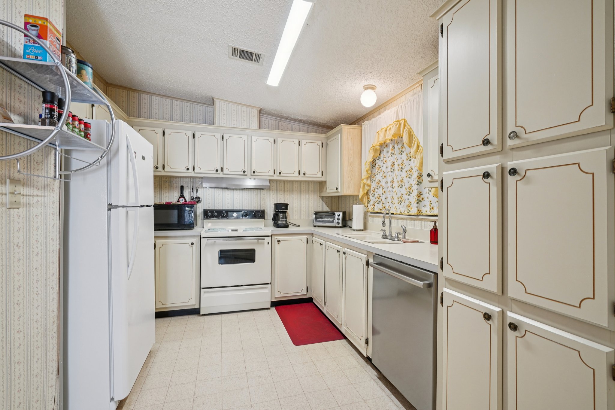 Silver Trl-S2901-014.jpg