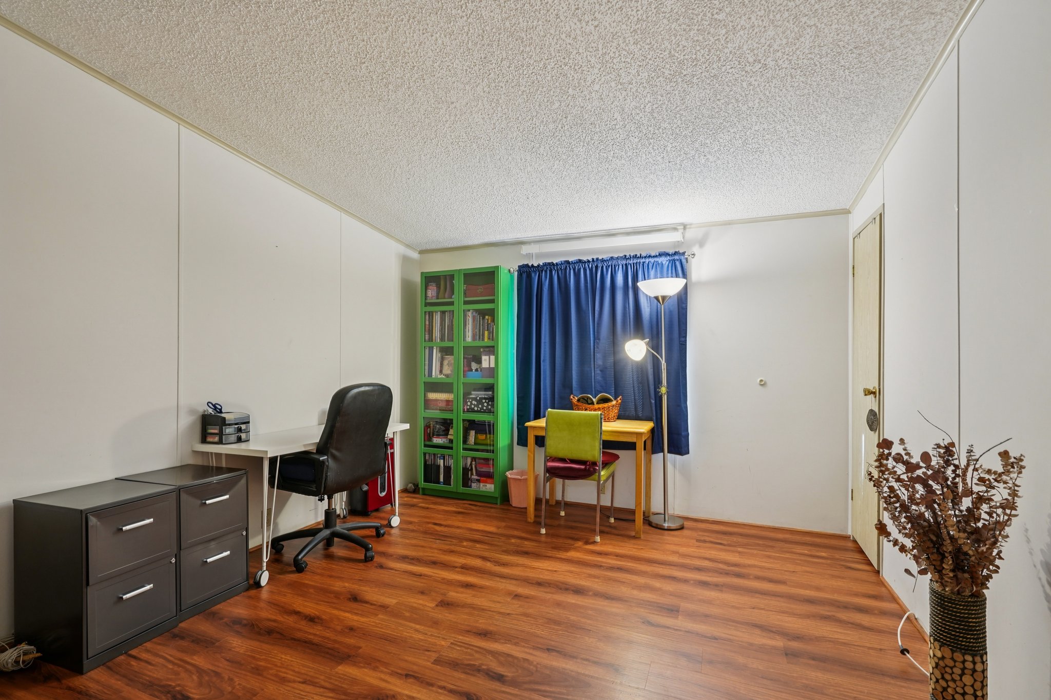 Silver Trl-S2901-019.jpg