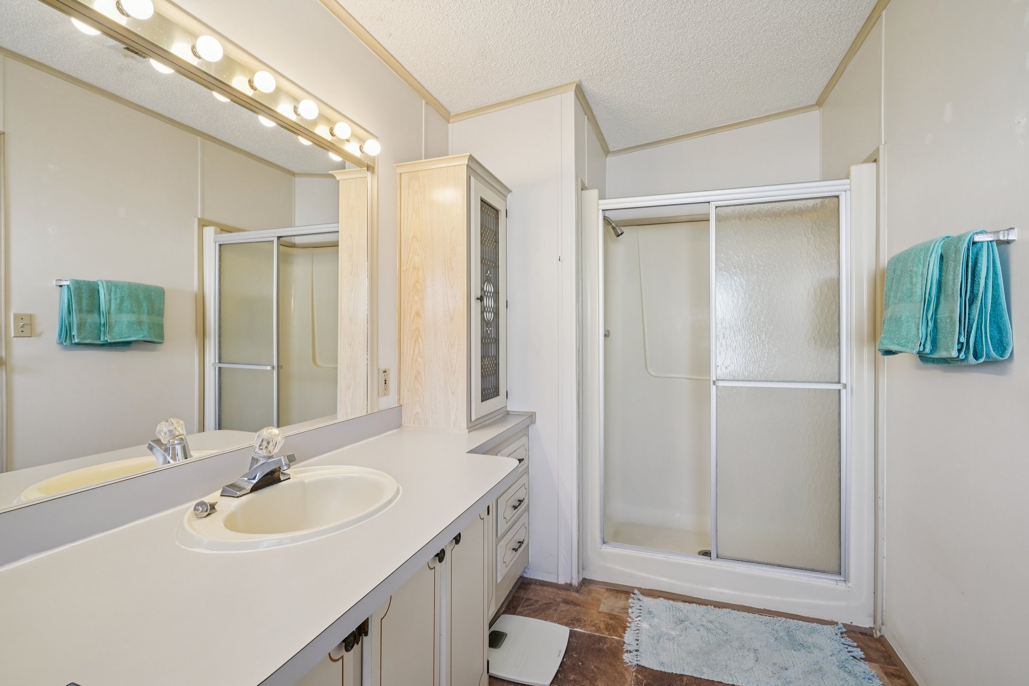 Silver Trl-S2901-025.jpg