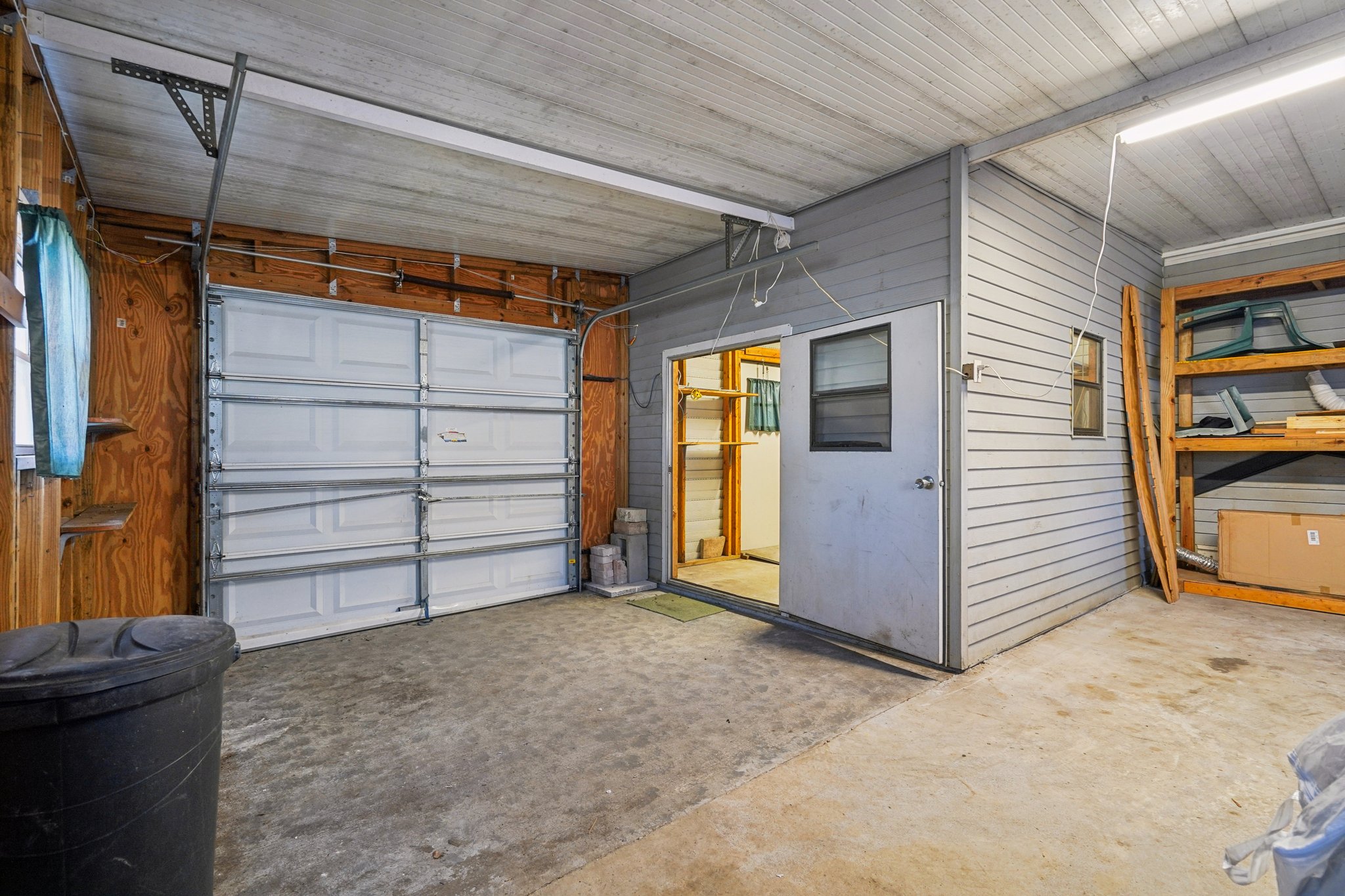 Silver Trl-S2901-029.jpg