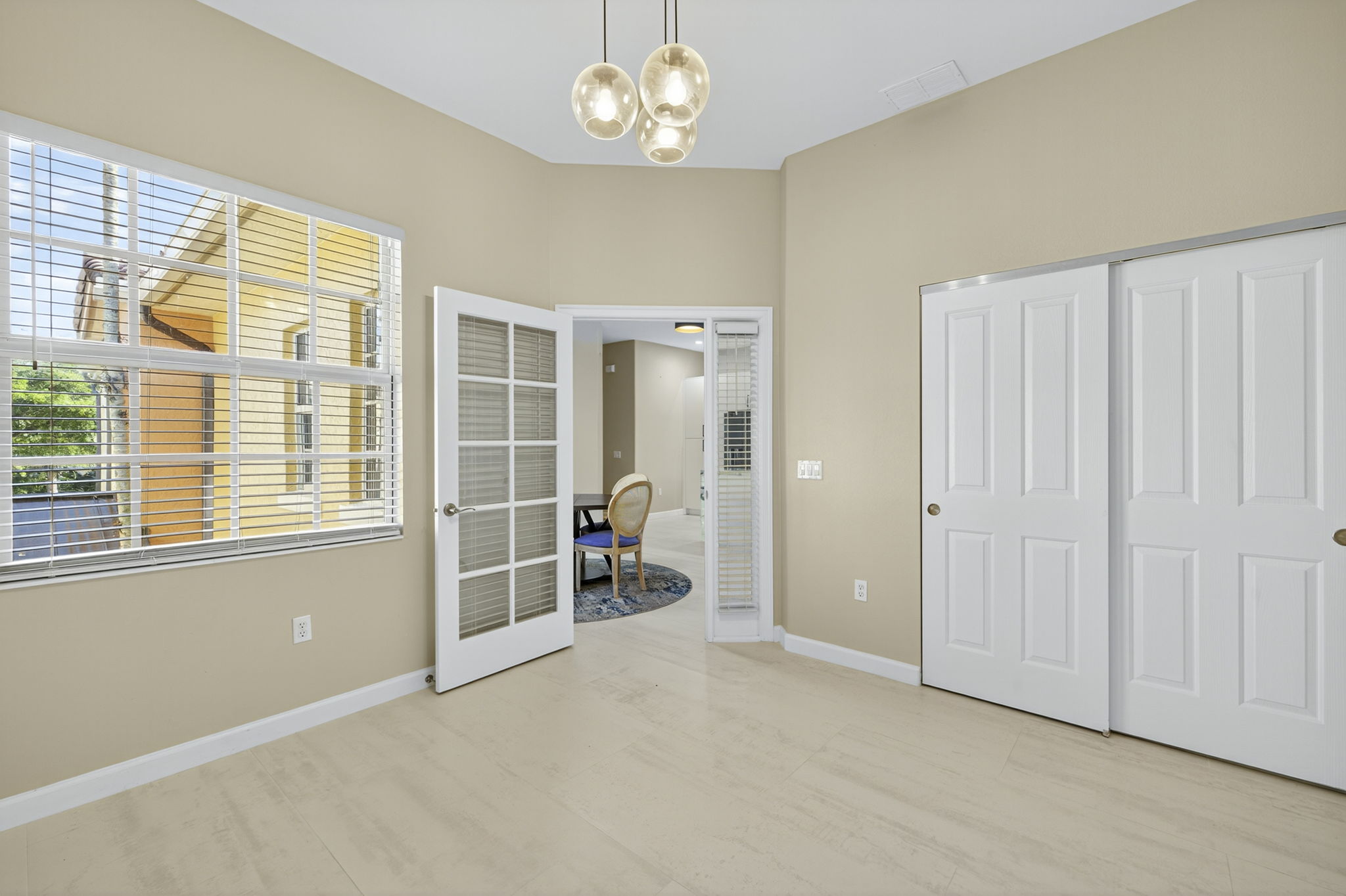 Guest Bedroom 1 - 2 of 2