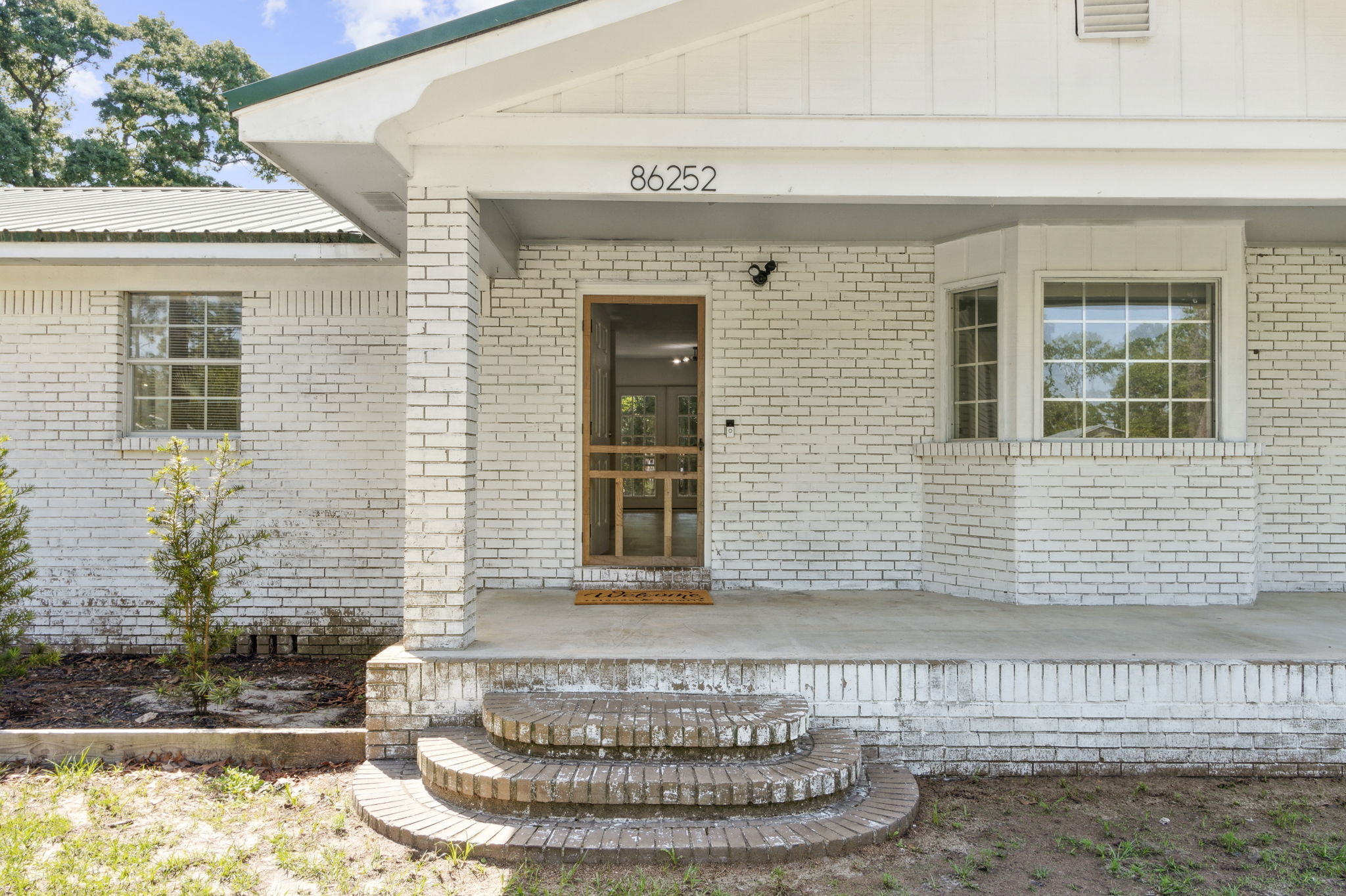 Front Entry Detail