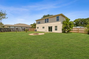 ... with ample room for all your outdoor activities