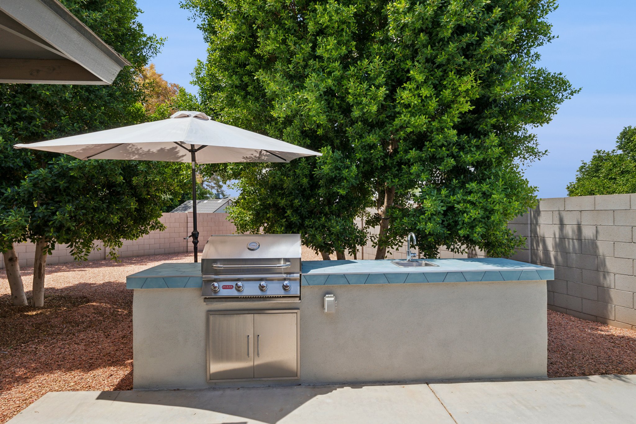 8626 E Clarendon Ave - 043.jpg