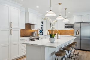 8626 E Clarendon Ave - 007.jpg