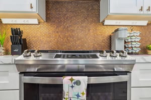 8626 E Clarendon Ave - 010.jpg