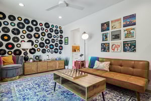 8626 E Clarendon Ave - 013.jpg