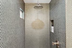 8626 E Clarendon Ave - 024.jpg