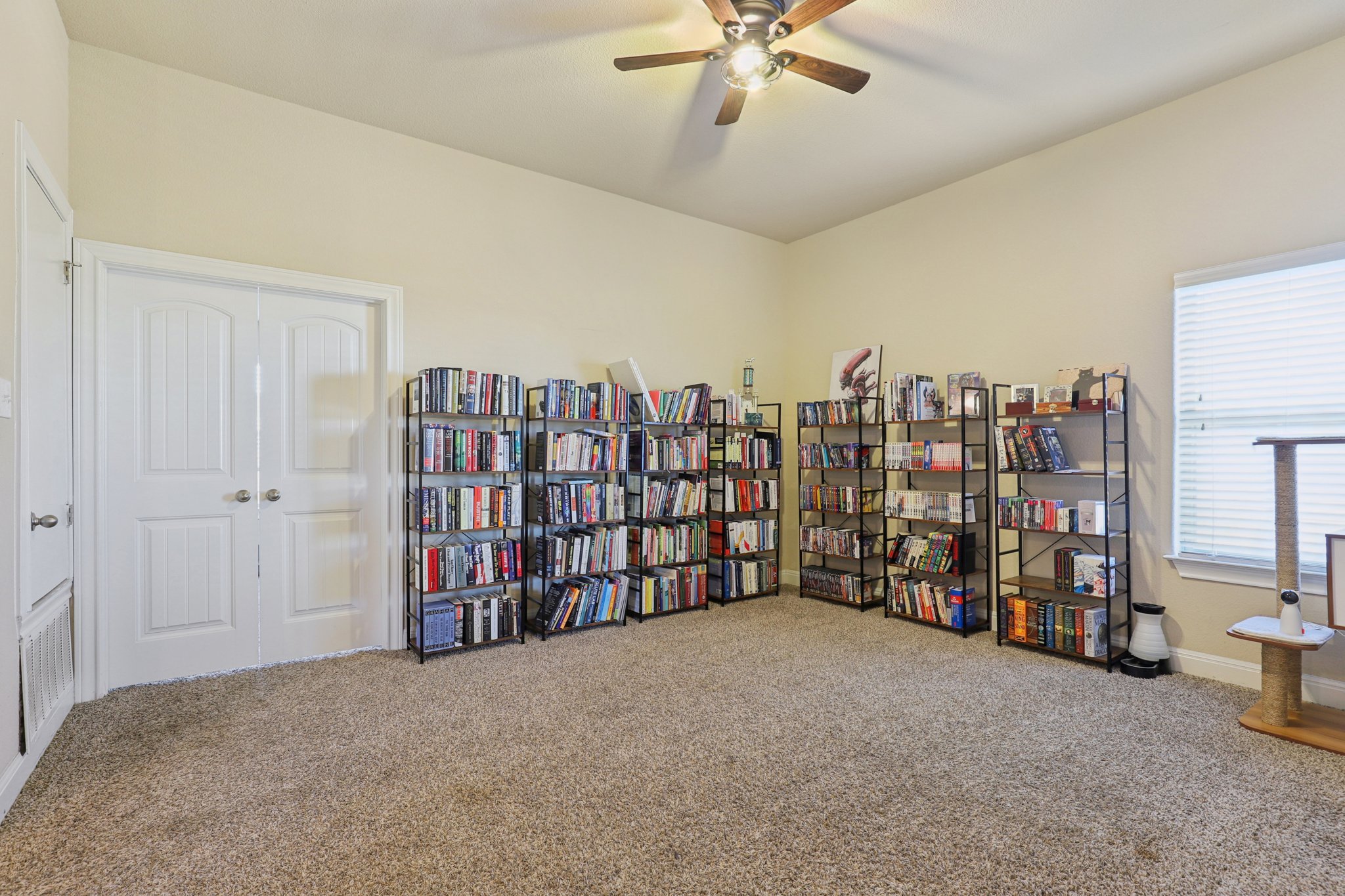 Laheema Hbr-L1212-021.jpg