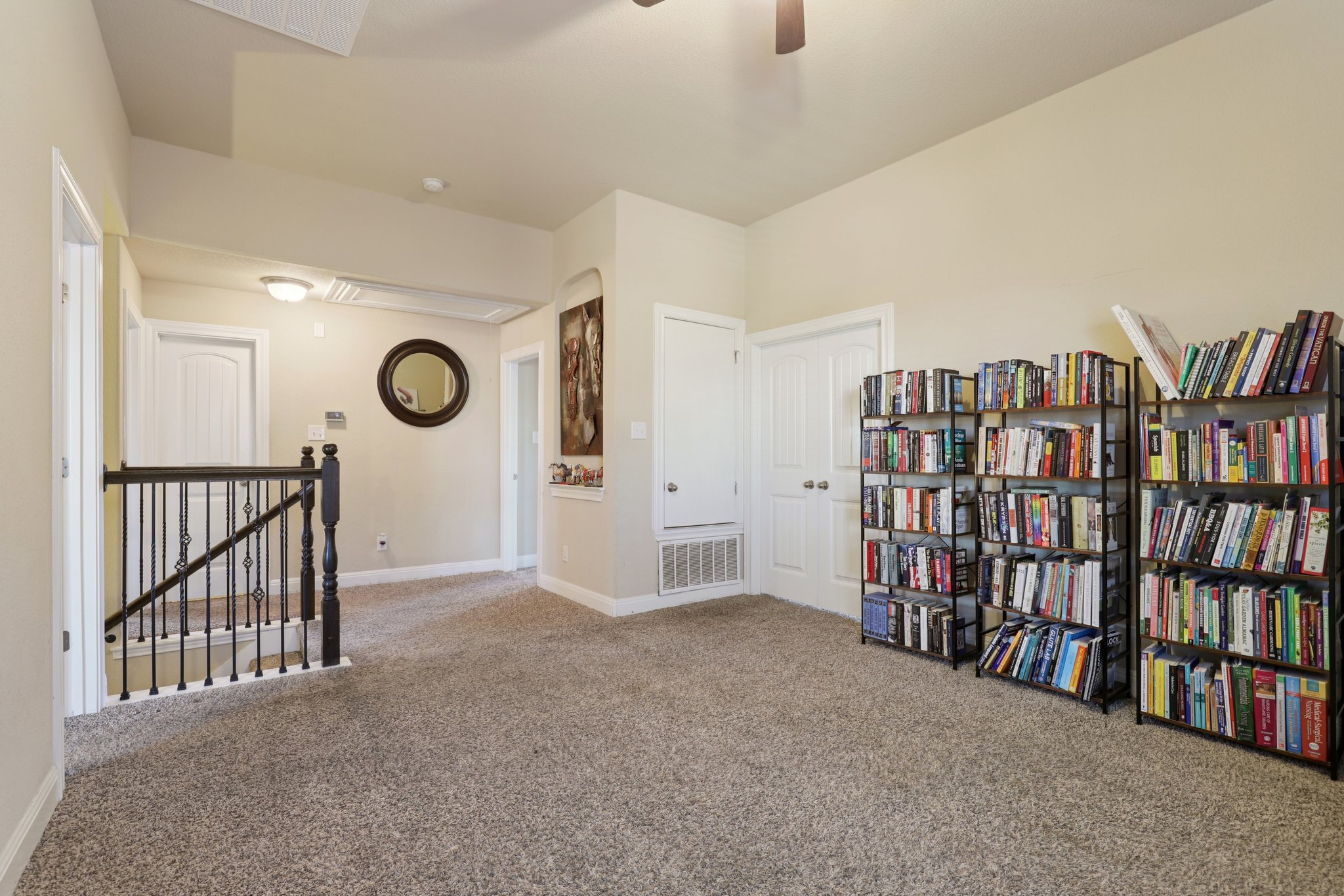 Laheema Hbr-L1212-022.jpg