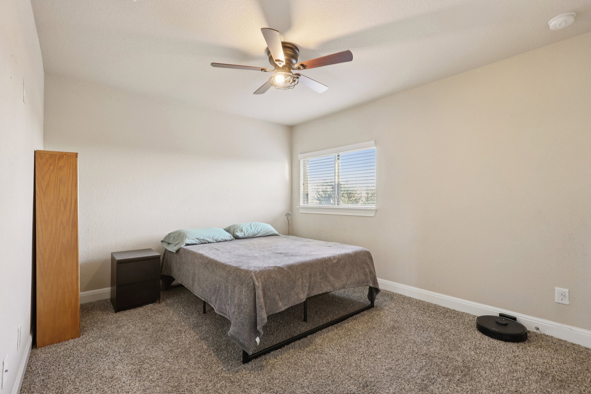 Laheema Hbr-L1212-027.jpg