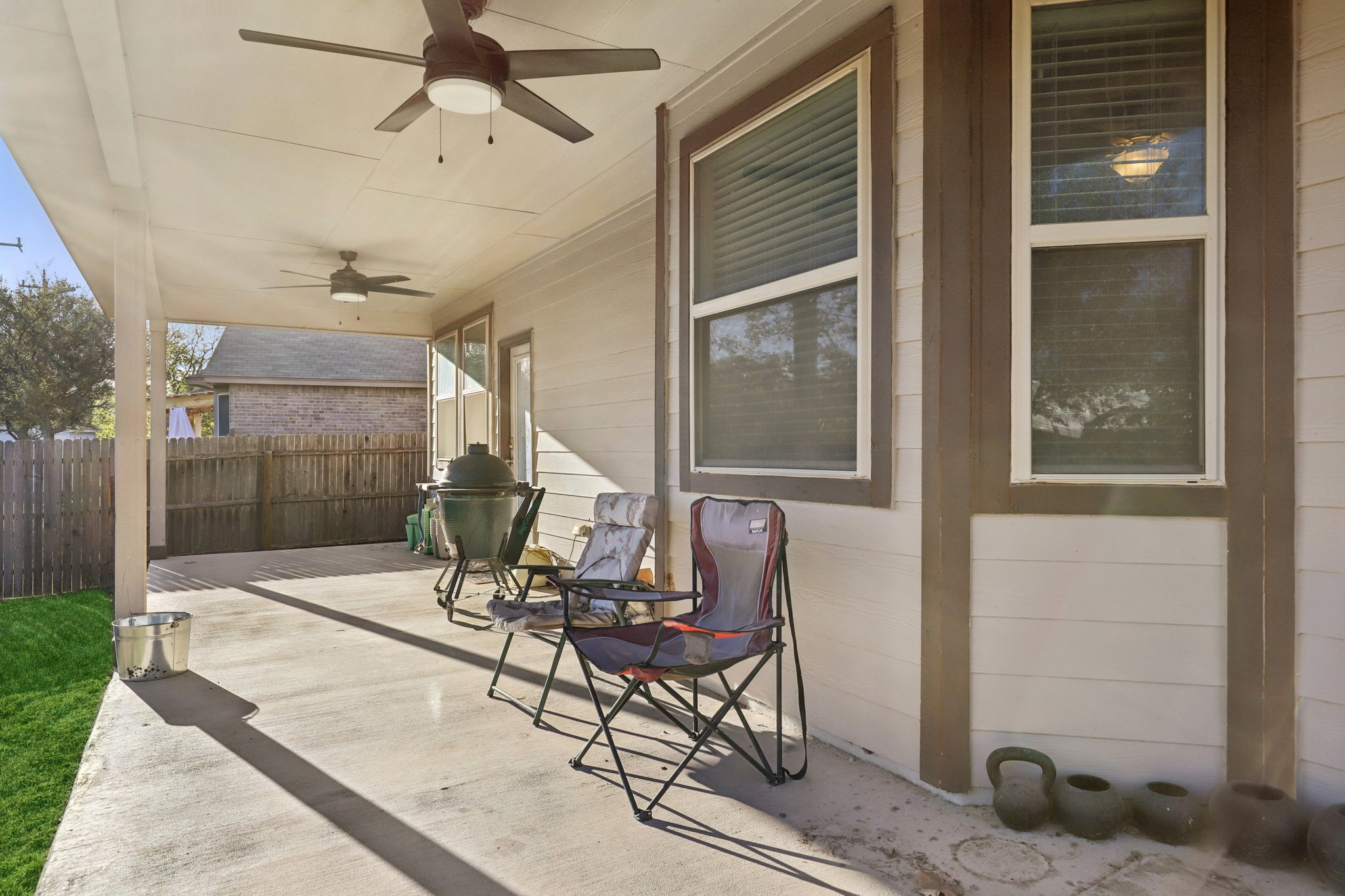 Laheema Hbr-L1212-047.jpg