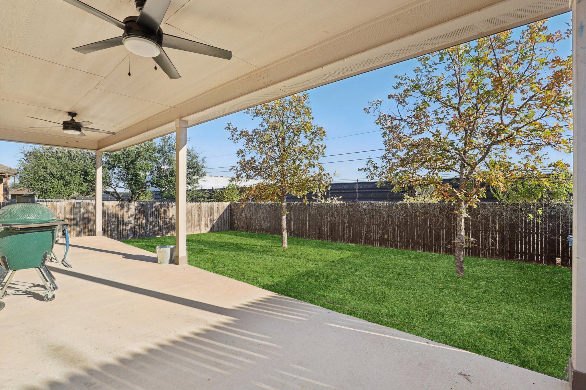 Laheema Hbr-L1212-050.jpg